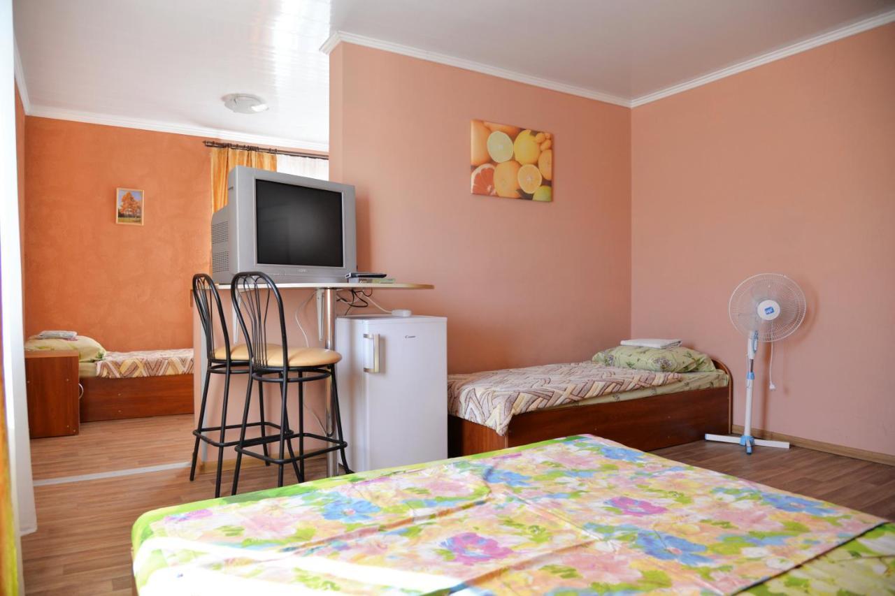 Domik Na Fontane Hotel Odessza Kültér fotó