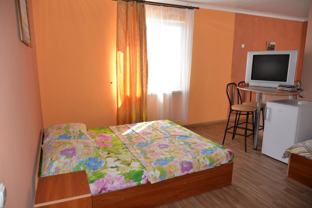 Domik Na Fontane Hotel Odessza Kültér fotó