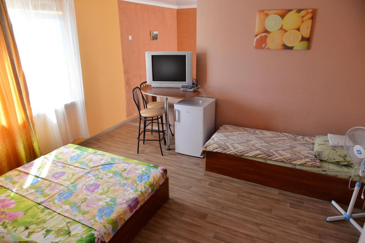 Domik Na Fontane Hotel Odessza Kültér fotó