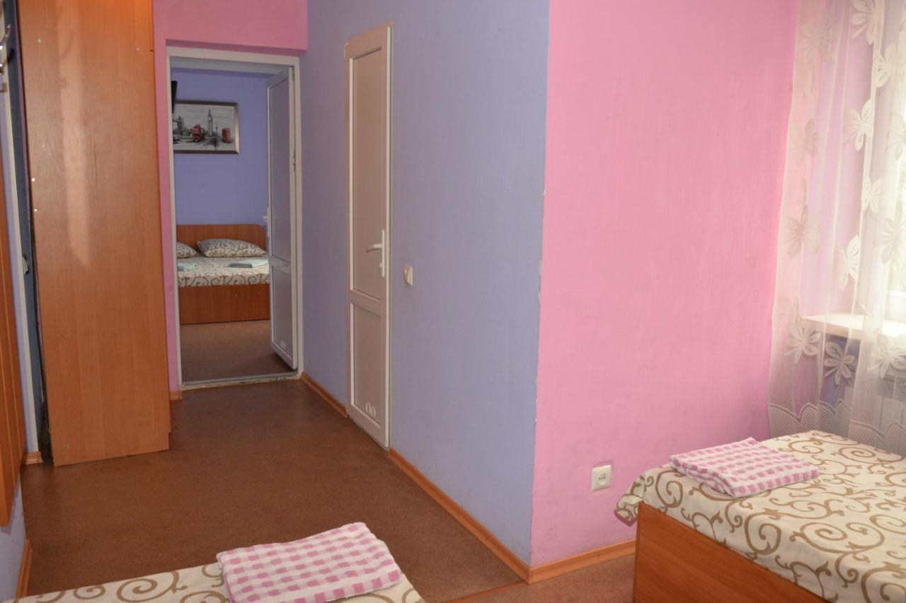 Domik Na Fontane Hotel Odessza Kültér fotó