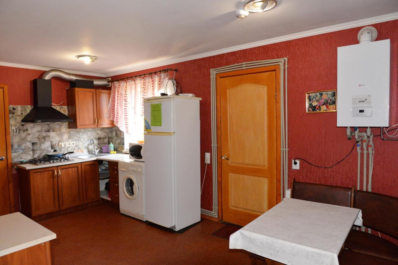 Domik Na Fontane Hotel Odessza Kültér fotó